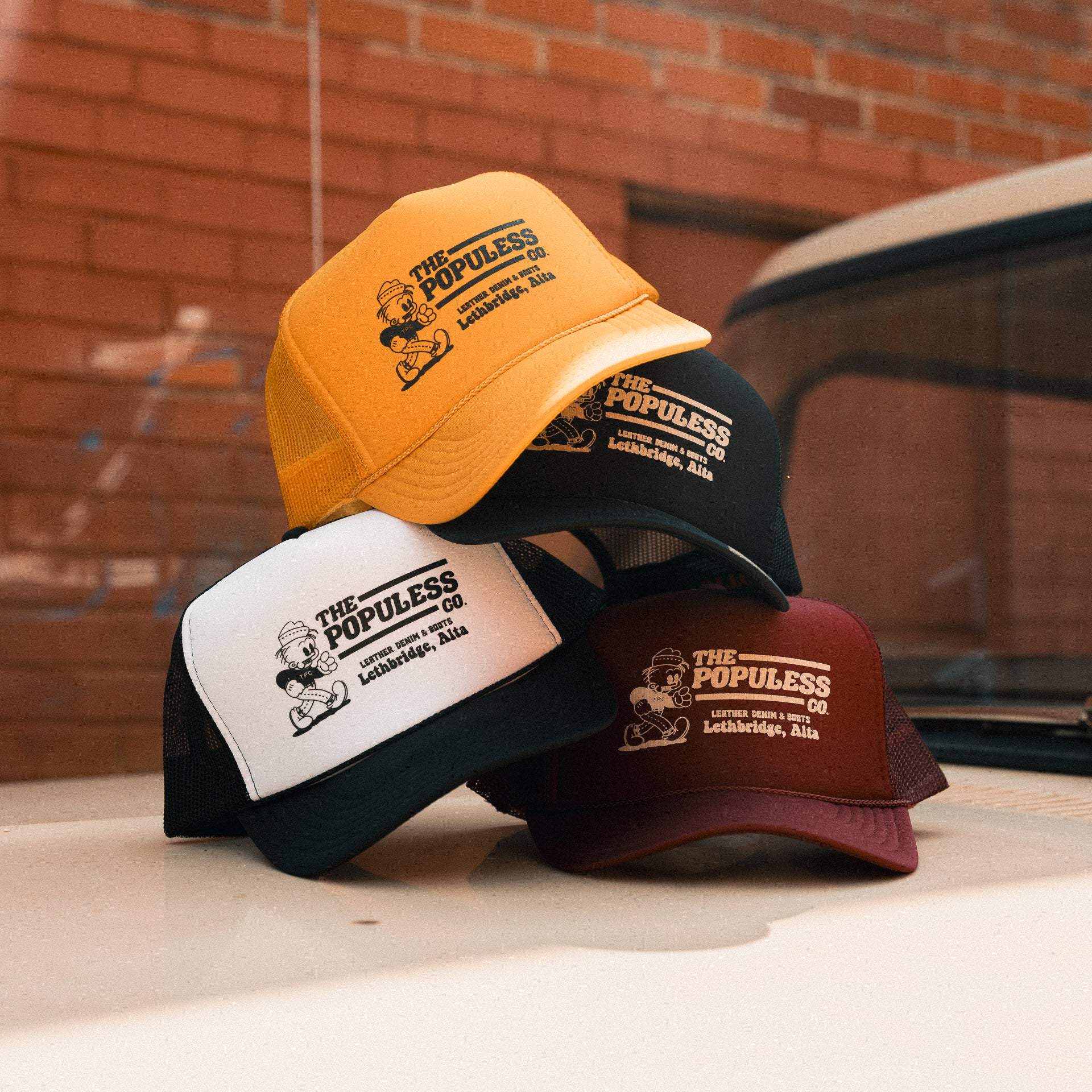 Roy Boy Trucker - White/Black - The Populess Company