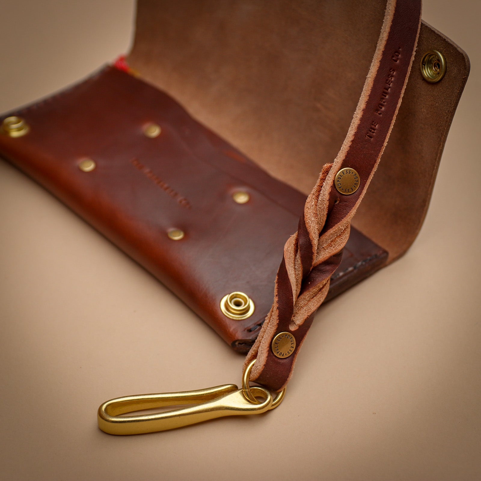 The Arlo w/Tether - Chicago Tan - The Populess Company