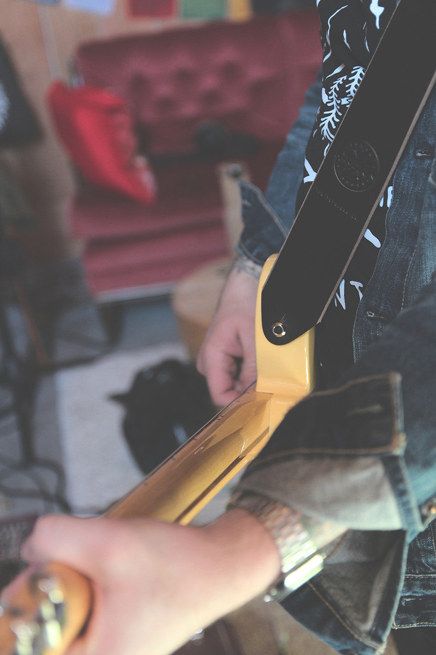 The Lee Guitar Strap - Black - The Populess Company
