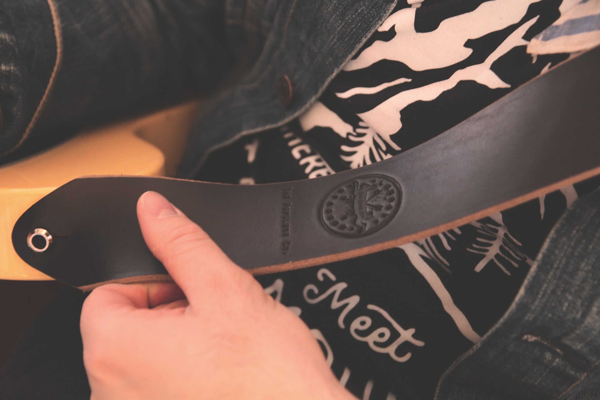 The Lee Guitar Strap - Black - The Populess Company